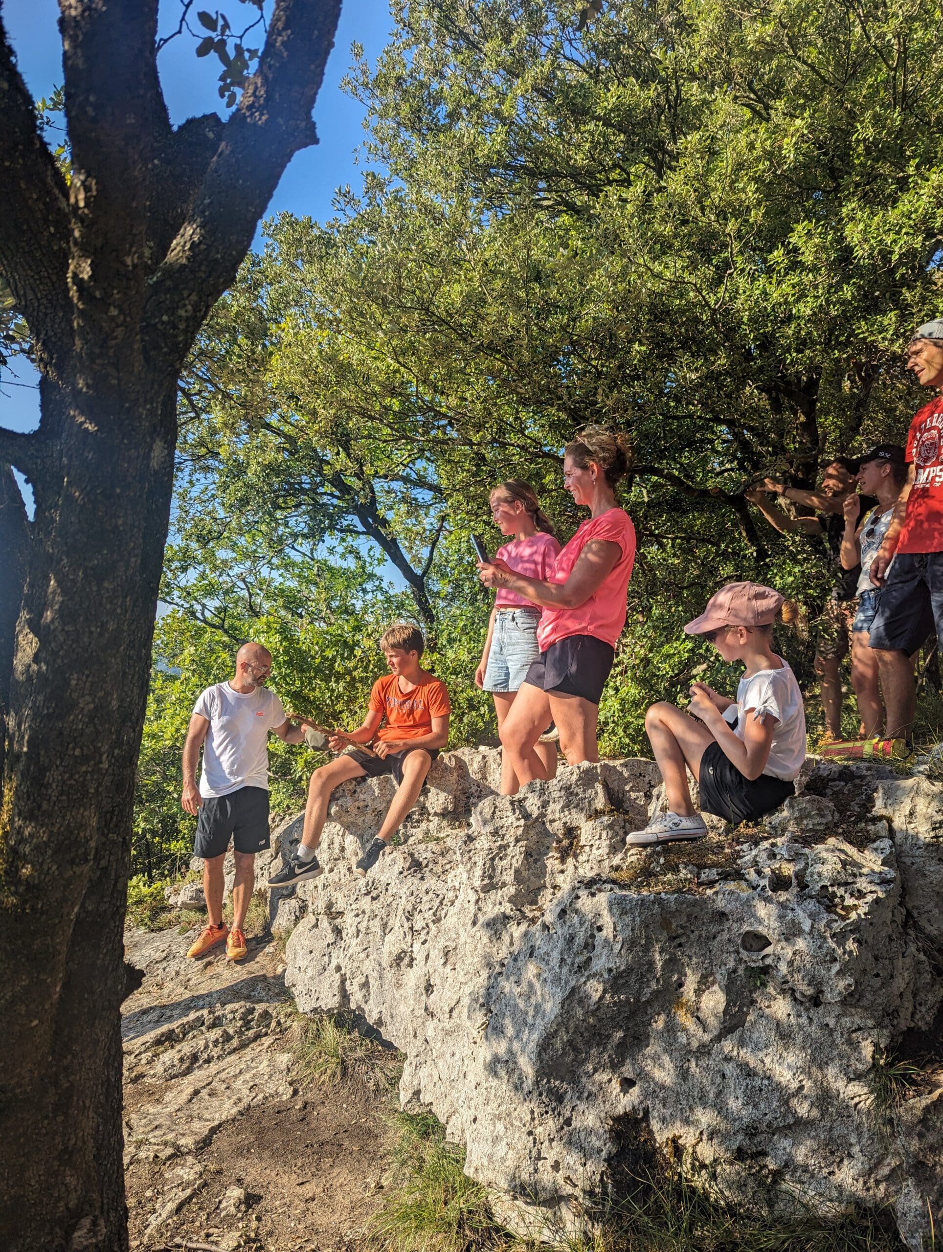 Activités Randonnées aux campings les 5 châteaux